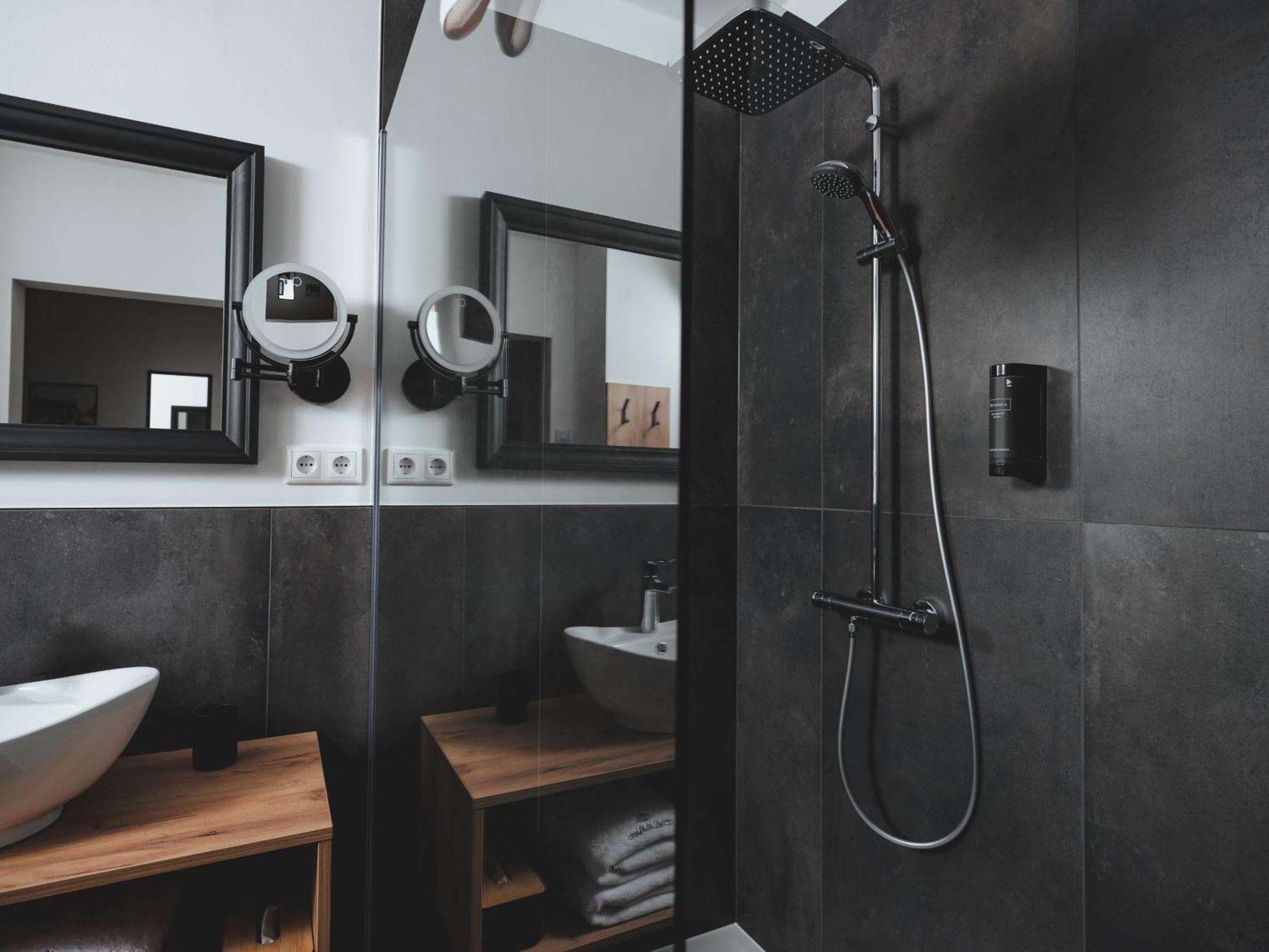 Chalaalets Villa Laa an der Thaya Ngoại thất bức ảnh